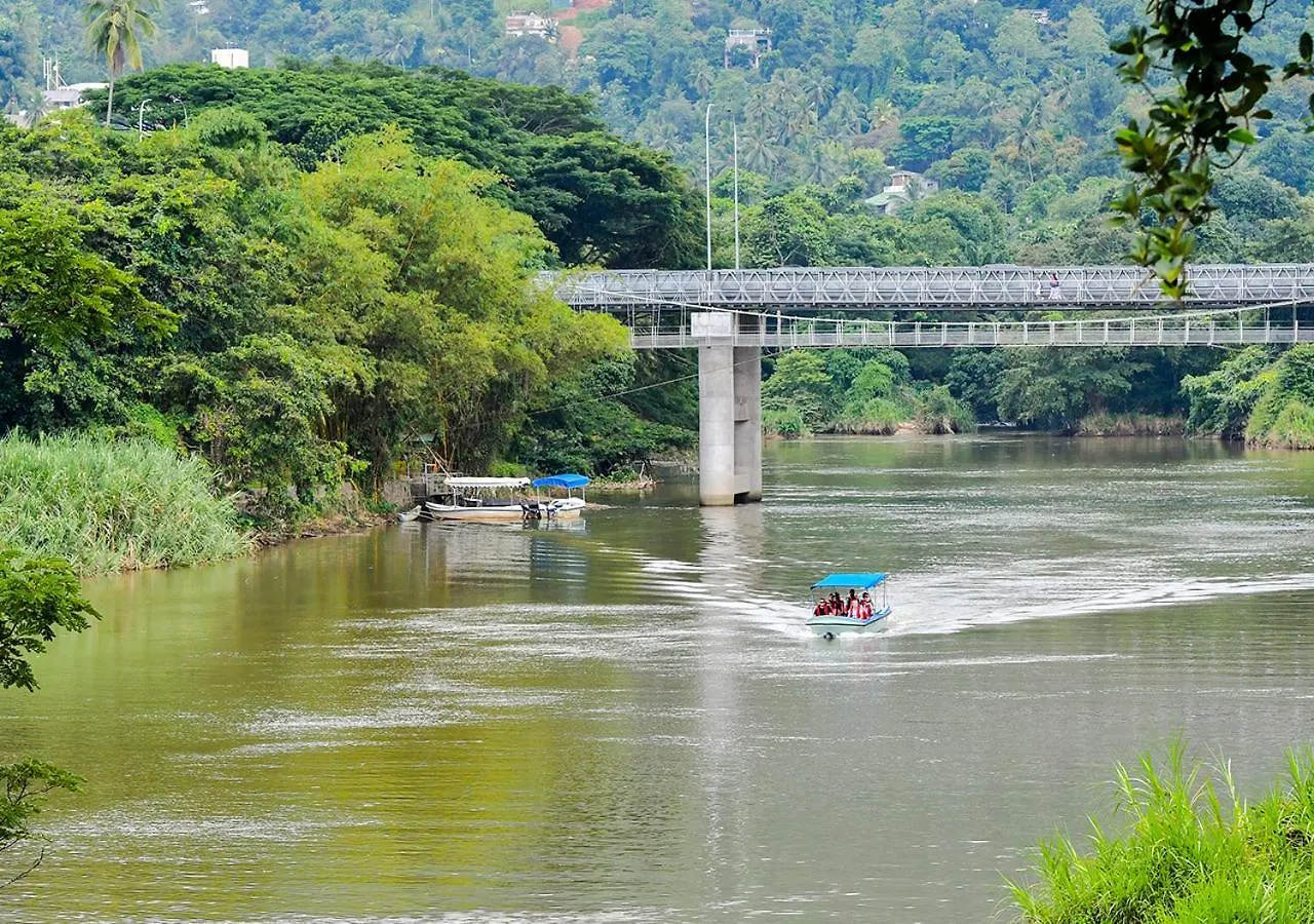 Thotupola Residence Kandy Bed & Breakfast